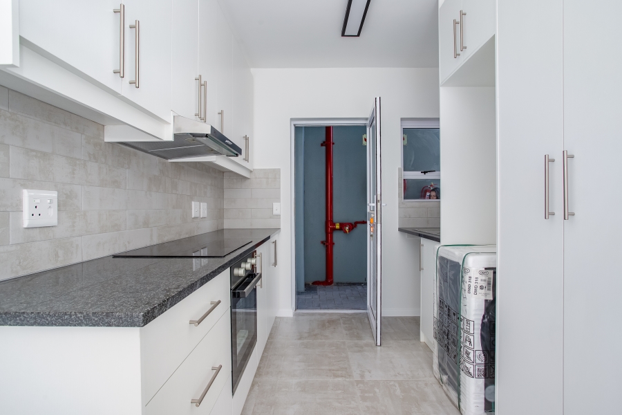 To Let 2 Bedroom Property for Rent in Honeydew Country Estate Western Cape